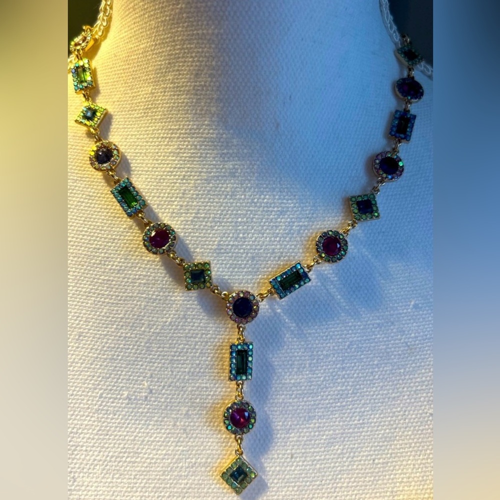 NWT beautiful necklace from INC